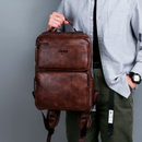 Mochila Jeep em Couro Nobre - Buluo Premium